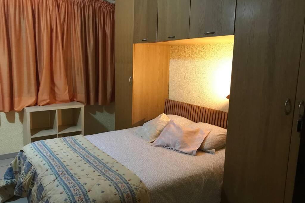 Villa Casita Blanca Con Fibra Optica Y Piscina Cominutaria Tossa de Mar Esterno foto