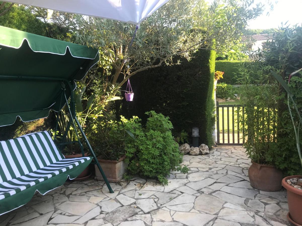 Villa Casita Blanca Con Fibra Optica Y Piscina Cominutaria Tossa de Mar Esterno foto